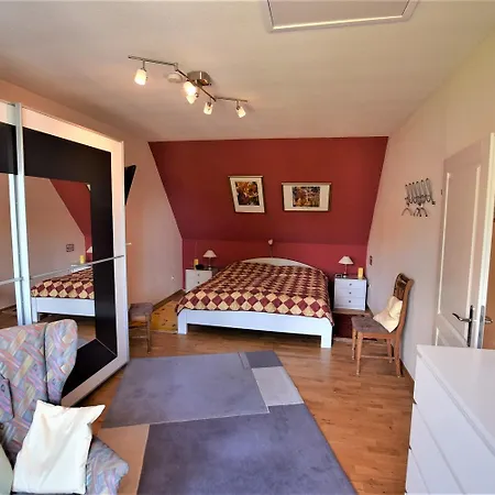 Haus Gabriele Holiday home Hassberg